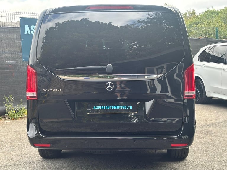  Mercedes-Benz V-Class 2.2 V250d BlueTEC Sport G-Tronic+ Euro 6 (s/s) 5dr 8 Seat XLWB Diesel Auto...