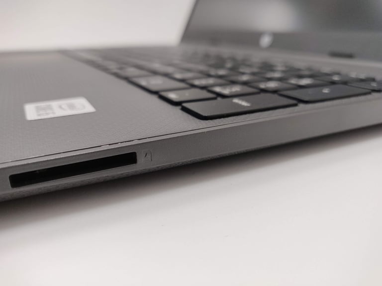 HP Windows 11 i5 1035G1 8gb 250gb SSD Fast Office Laptop 15.6-inch 10th Gen 250 G8