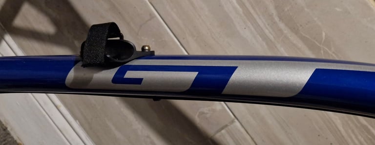 MENS BRAND NEW GT HYBRID] HAS DISC BRAKES SIZE LARGE £70