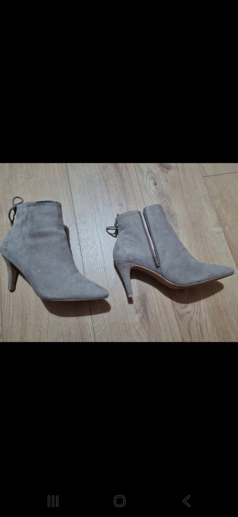image for Beige Suede Ankle Books New Look