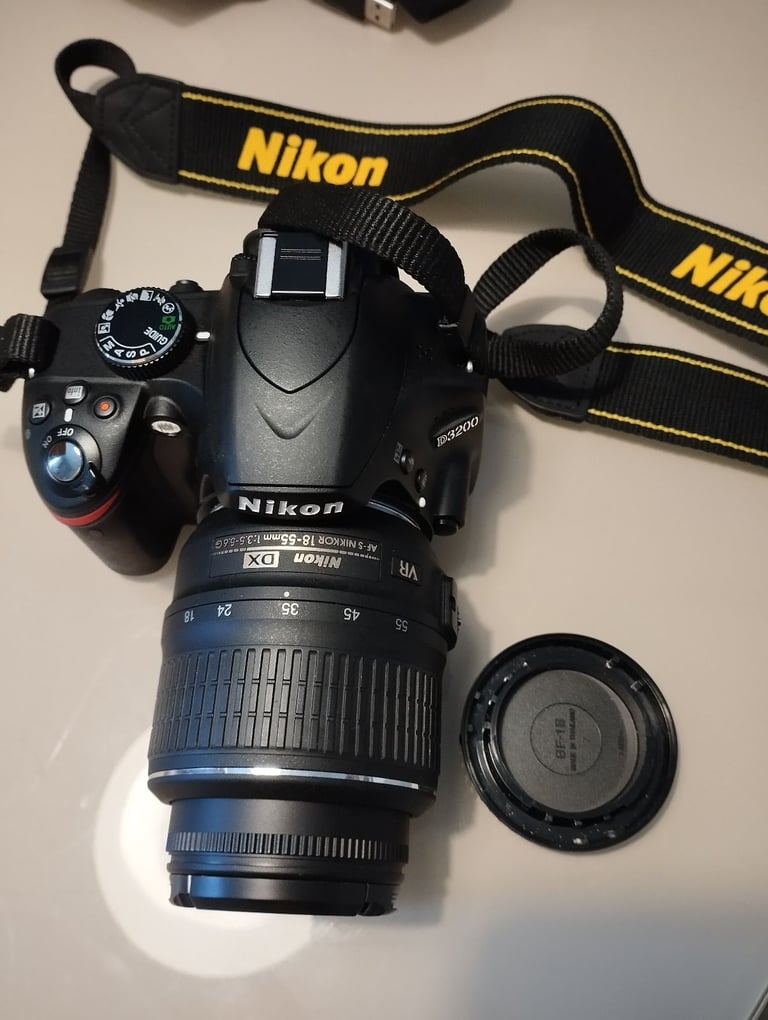 NIKON D3200 DIGITAL CAMERA