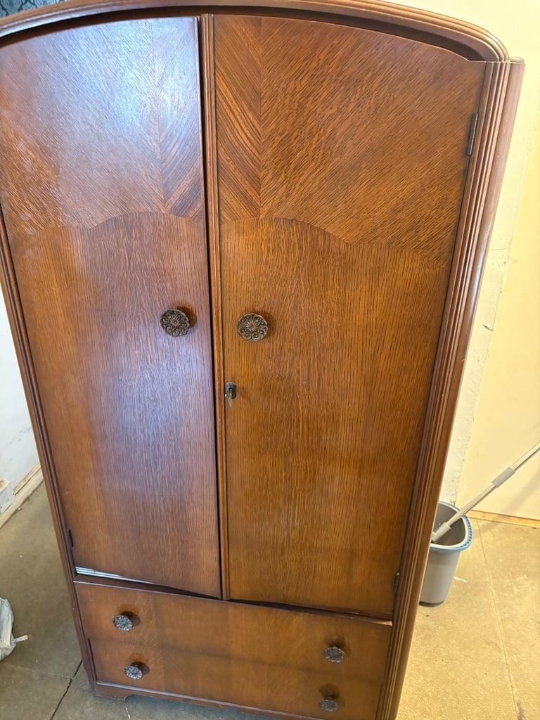image for austinsuite wardrobe 1958 vintage £50