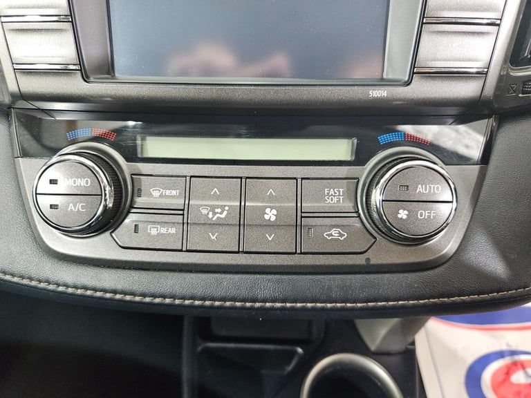 2015 15 TOYOTA RAV4 2.0 D-4D ICON SUV 5DR DIESEL MANUAL 4WD EURO 5 (S/S) (124 PS