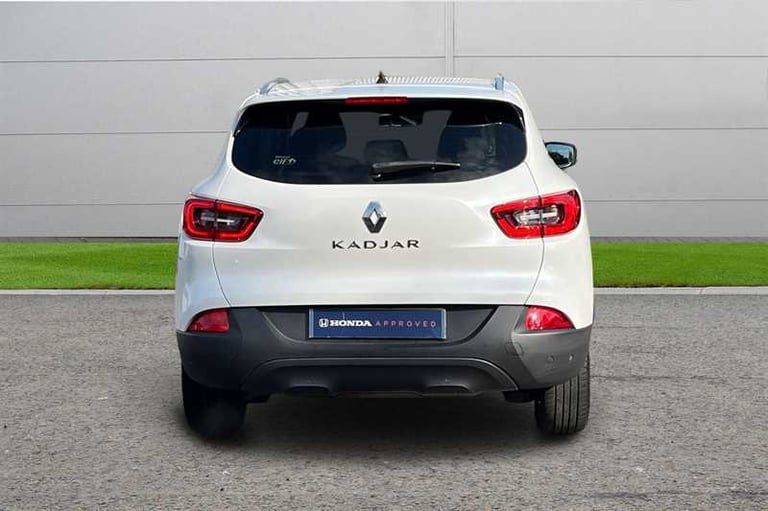 2016 Renault Kadjar 1.2 TCE SIGNATURE NAV 5DR Hatchback Petrol Manual