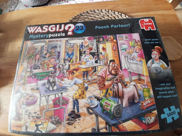 6 Ikea pictures in Black frames 