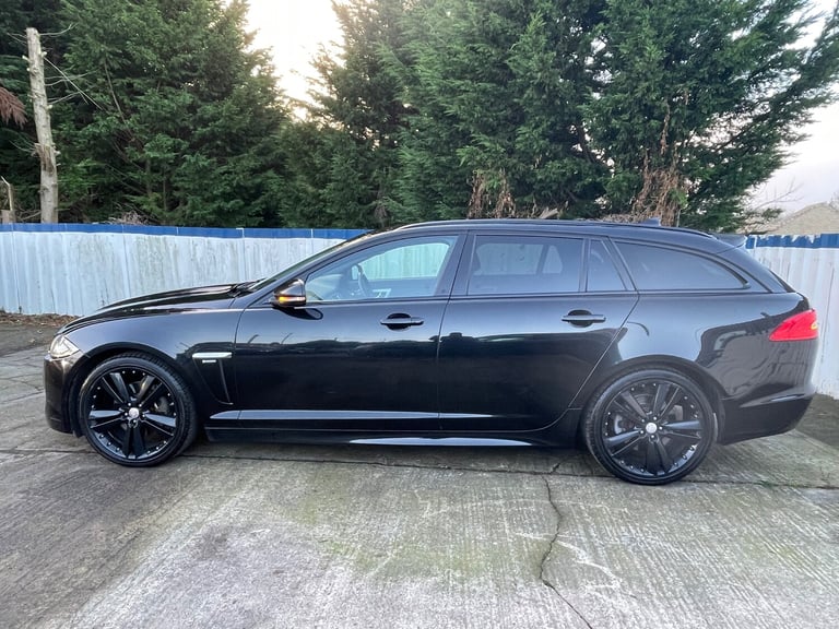 2015 Jaguar XF 2.2 D R-SPORT BLACK SPORTBRAKE ESTATE 5-Door 1 OWNER CAR
