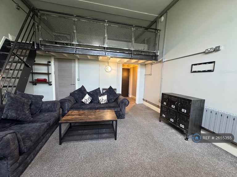 1 bedroom flat in Welch House, Hyde Park, Doncaster, DN4 (1 bed) (#2655355)