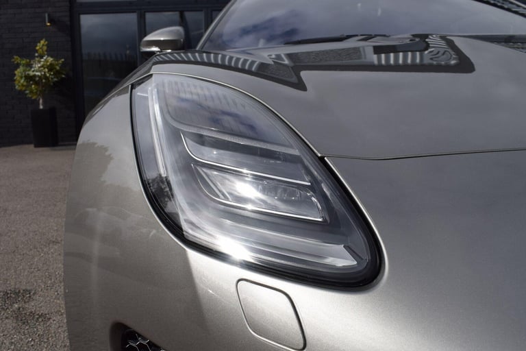  Jaguar F-Type 2.0i Auto Euro 6 (s/s) 2dr Petrol Automatic