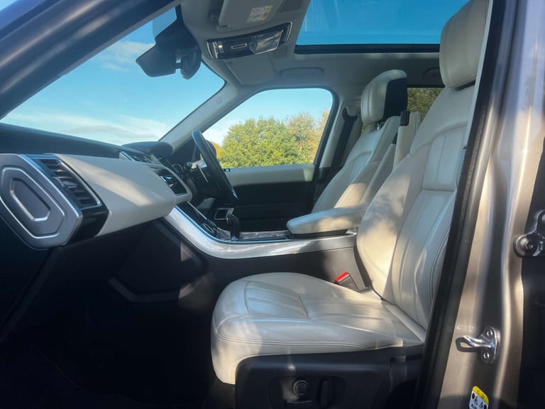 2021 Land Rover Range Rover Sport 2.0 Range Rover Sport HSE Silver P400e Auto 4WD 5dr SUV Hybrid ...