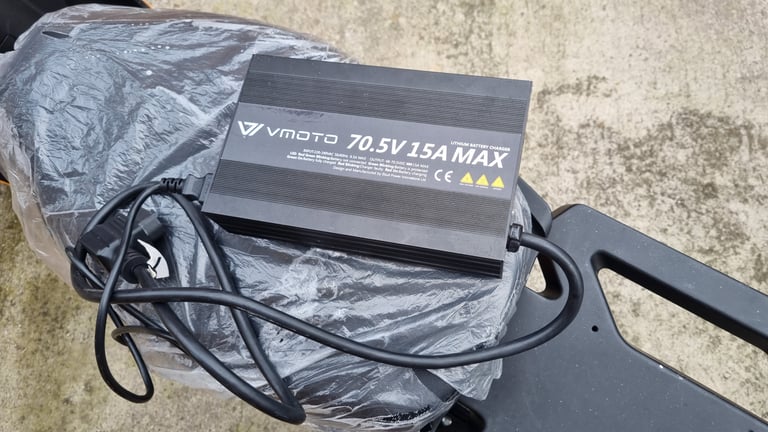 V MOTO ELECTRIC SCOOTER