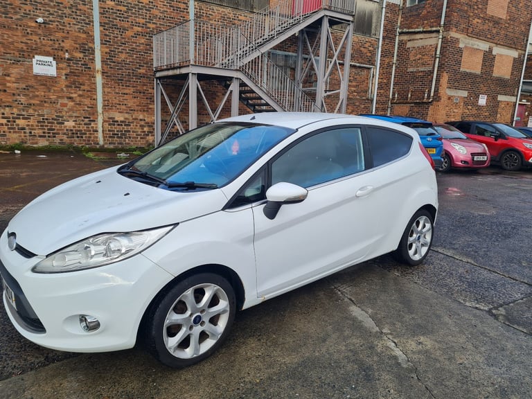 2010 Ford Fiesta Zetec 1.4 TDCi (spares or repair)
