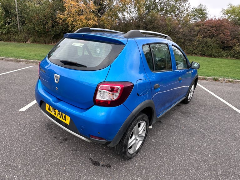 2016 Dacia Sandero Stepway 4x4 1.5 DCI diesel, £20 tax, 12m MOT, not kia ford Renault 