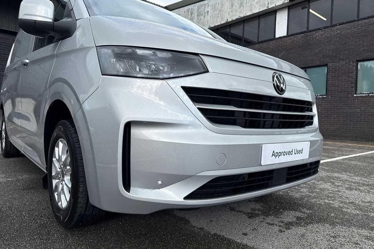 2025 Volkswagen Transporter T28 Panel Van Commerce Pro SWB 150 PS 2.0 TDI 8sp Automatic Van DIESE...