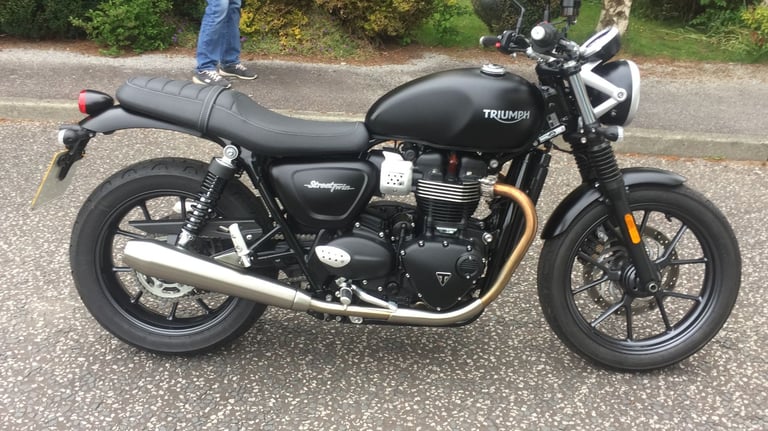 Triumph Street Twin