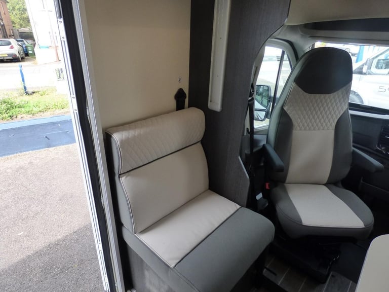 Roller Team Zefiro 685 Motorhome DIESEL MANUAL 2025