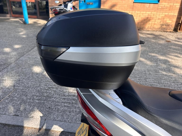 2021 71 Suzuki AN 400 AM2 Burgman 400 Touring Scooter