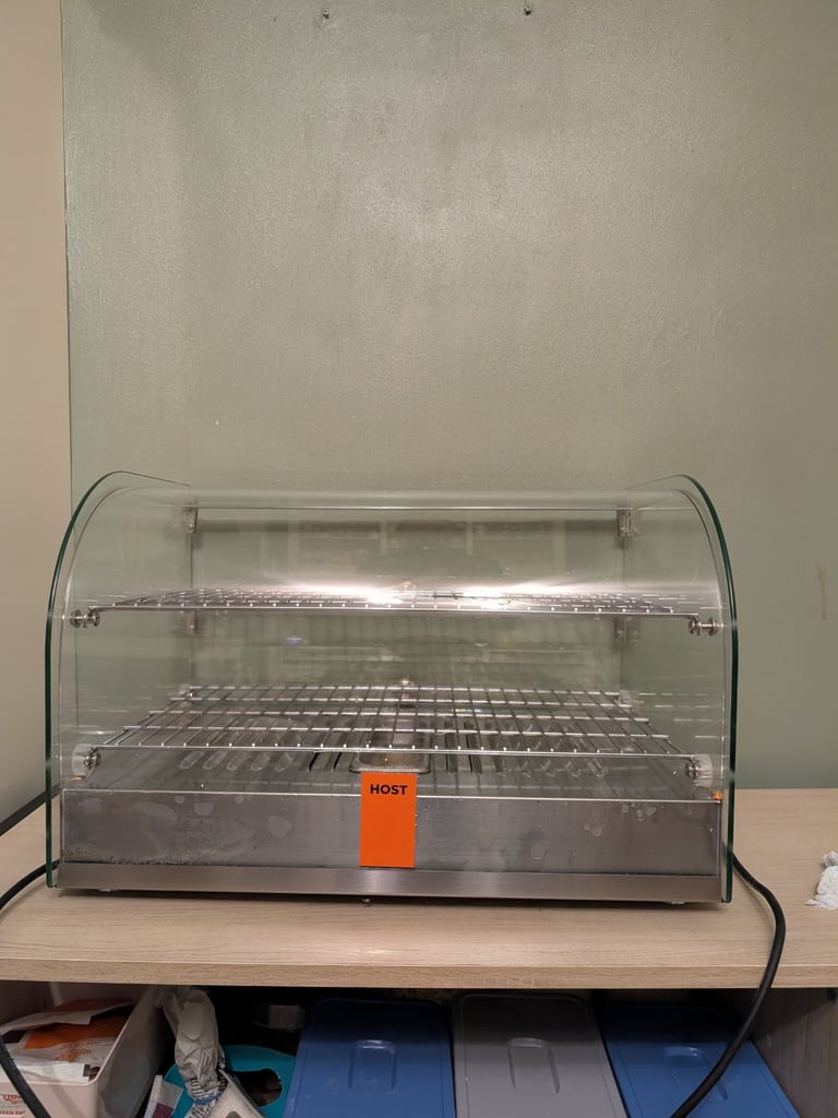 Heated food display cabinet 