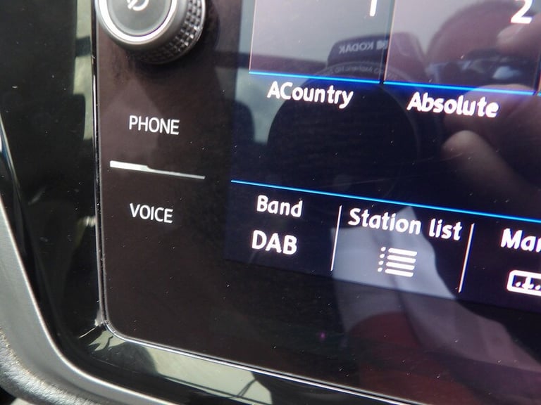 2018 Volkswagen Touran 2.0 TDI SE Family 5dr DSG MPV DIESEL Automatic