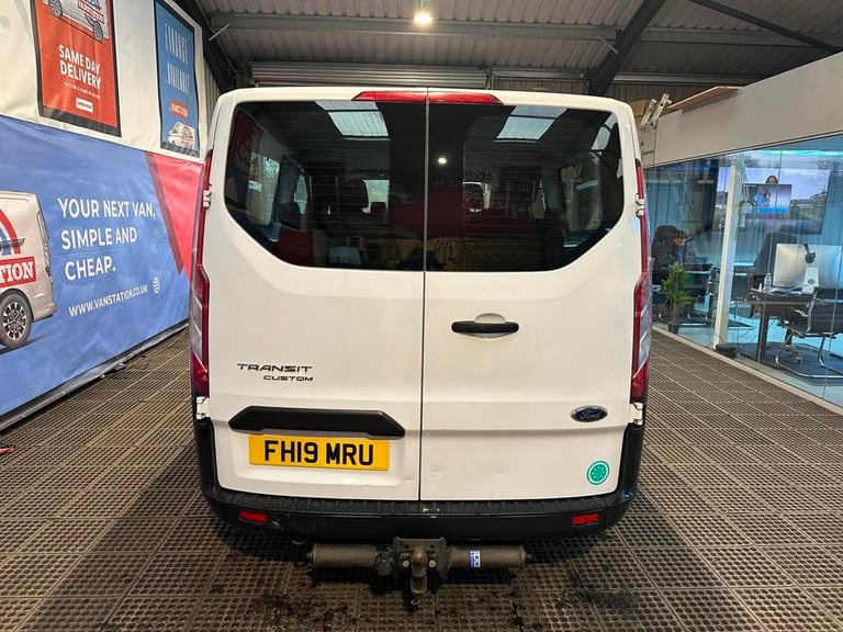 2019 Ford Transit Custom Transit Custom 320 Base EcoBlue Minibus DIESEL Manual