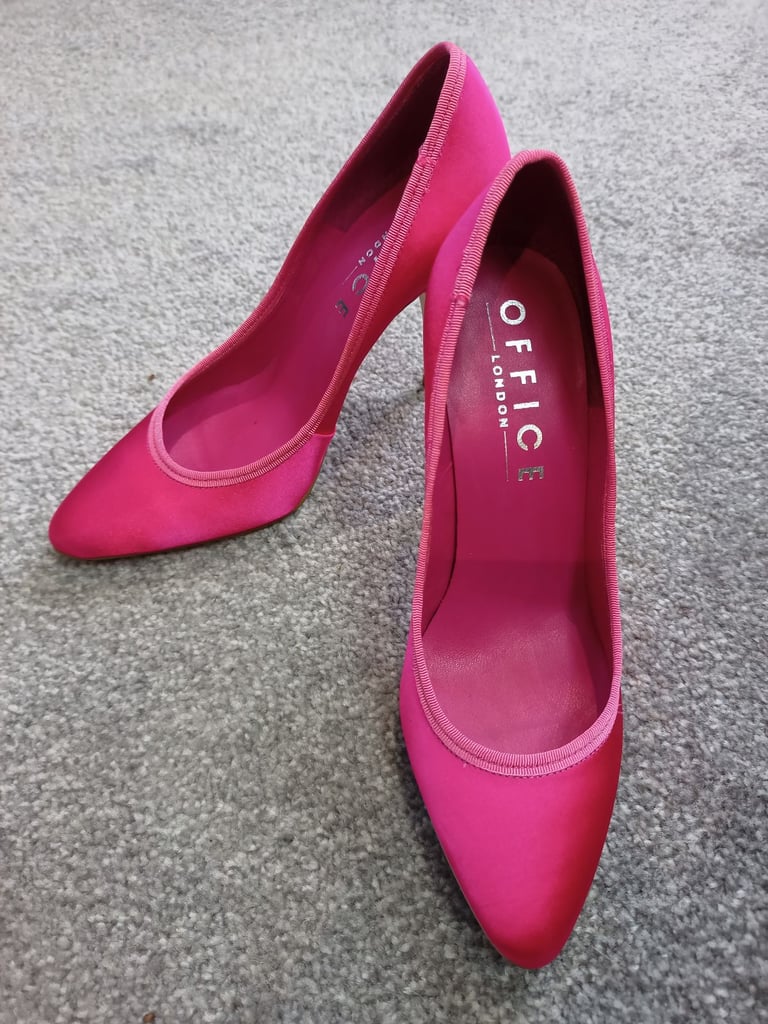 Office satin pink occasion shoes size 4