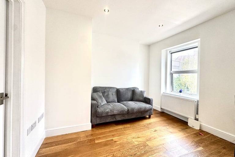 1 bed apartment Kentish Town Road, Camden Town, NW1 - ref: 2212