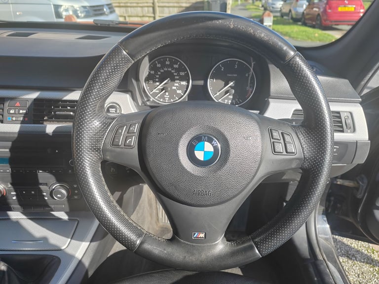 BMW, 3 SERIES, Saloon, 2012, Manual, 1995 (cc), 4 doors