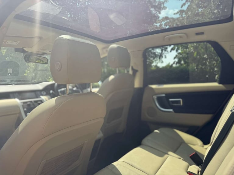 2015 Land Rover Discovery Sport 2.2 Discovery Sport HSE SD4 Auto 4WD 5dr SUV Diesel Automatic