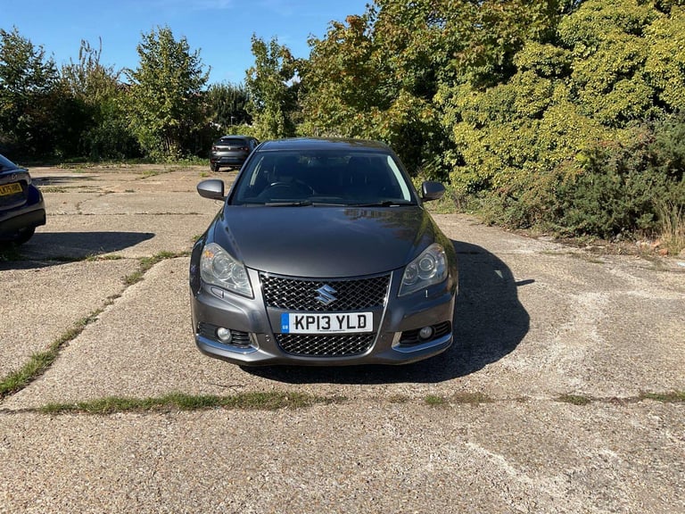 SUZUKI KIZASHI 2.4 16V Sport 2013