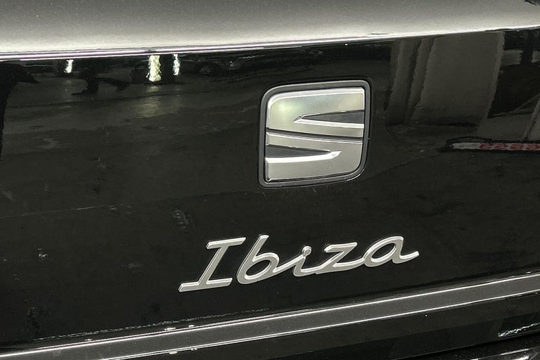 2022 SEAT Ibiza 1.0 TSI 110 FR Edition 5dr HATCHBACK PETROL Manual