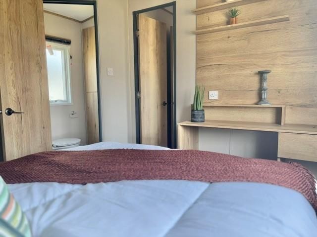 BRAND NEW STATIC CARAVAN FOR SALE AT BROADLAND SANDS HOLIDAY PARK 