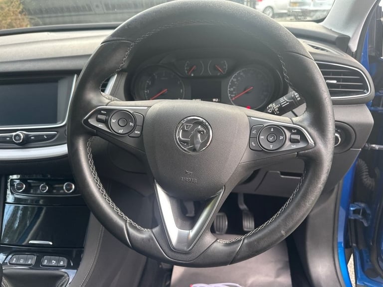 2018 Vauxhall Grandland X 1.2 Turbo SE SUV 5dr Petrol Manual Euro 6 (s/s) (130 ps) HATCHBACK Petr...