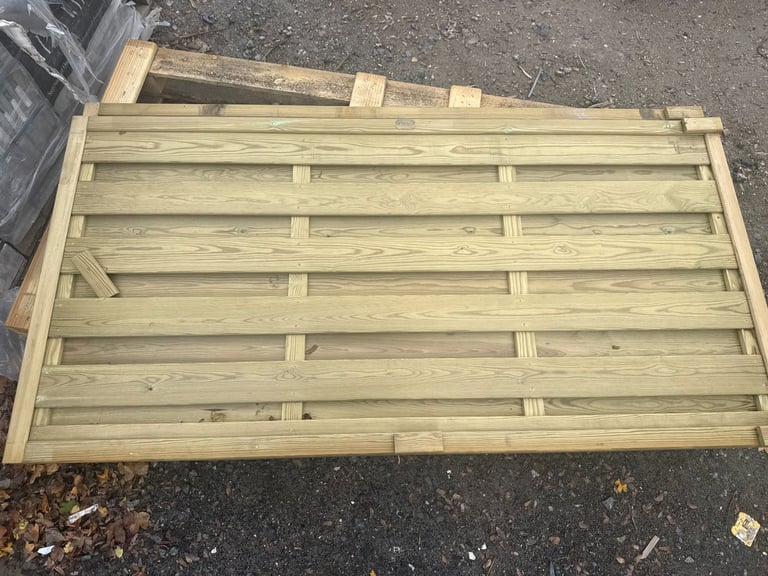 2 x Jacksons Fencing 0.91 m High (3FT) x 1.83 m Wide Horizontal Hit + Miss Fence Panels