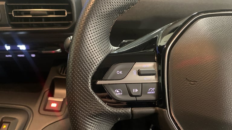 2024 Peugeot Rifter 52kWh GT Standard MPV 5dr Electric Auto (7.4kW Charger) (136 ps) MPV Electric...