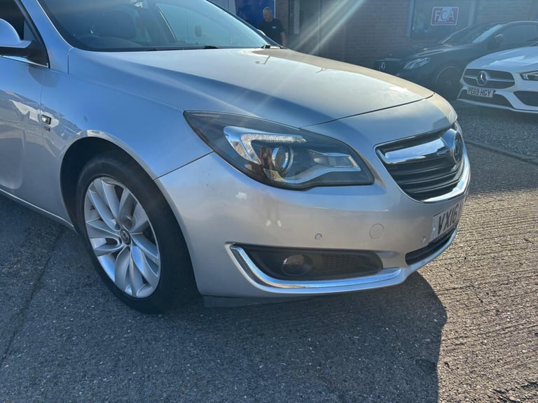 2016 Vauxhall Insignia 1.6 CDTi SRi Nav 5dr [Start Stop] HATCHBACK DIESEL Manual