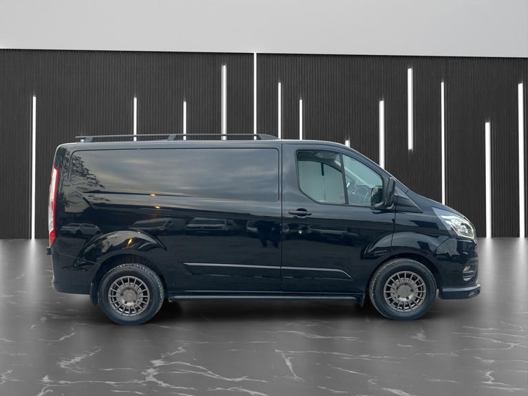 image for  Ford Transit Custom 2.0 280 EcoBlue Limited L1 H1 Euro 6 5dr Diesel Manual