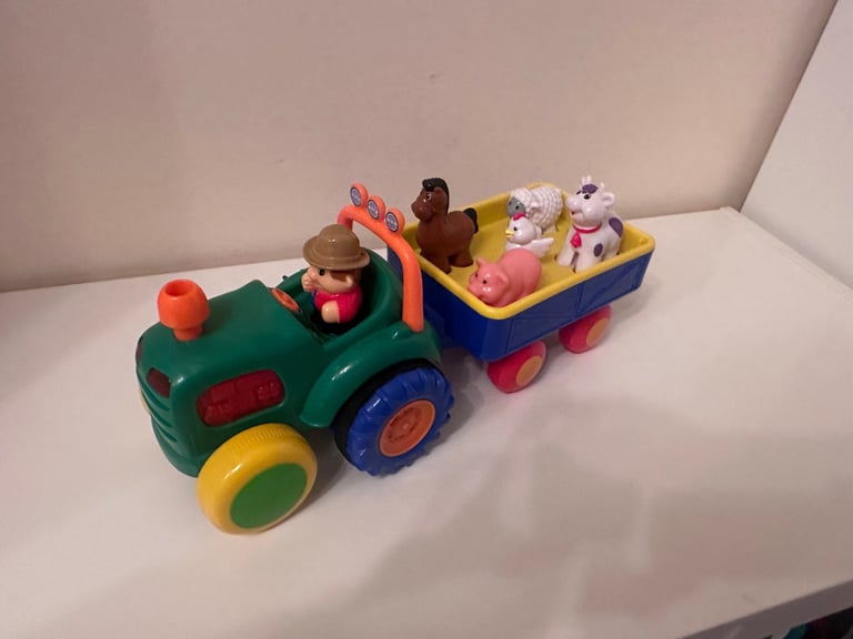 Big Steps Old MacDonald Tractor & Trailer With Toy Horse Sheep Chicken Cow Pig