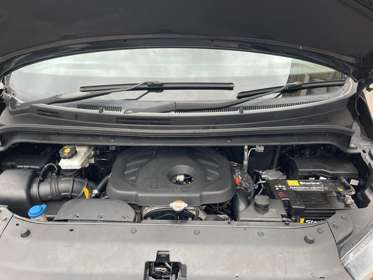 Hyundai, I800, MPV, 2018, Other, 2497 (cc), 5 doors