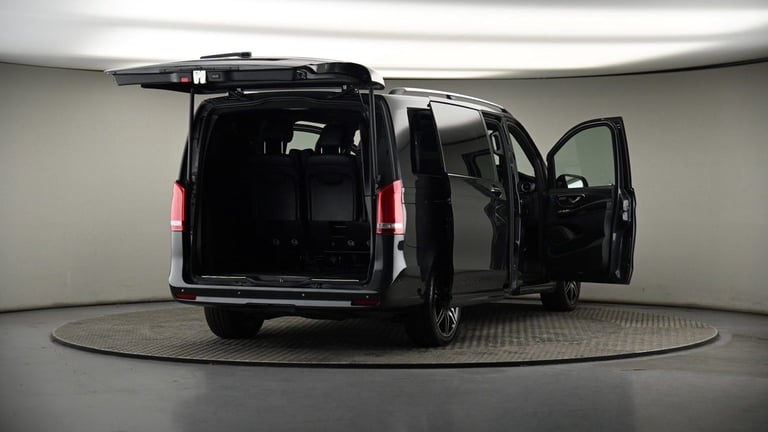 2023 Mercedes-Benz V-Class 2.0 V300d AMG Line MPV 5dr Diesel G-Tronic+ Euro 6 (s/s) XLWB (237 ps)...