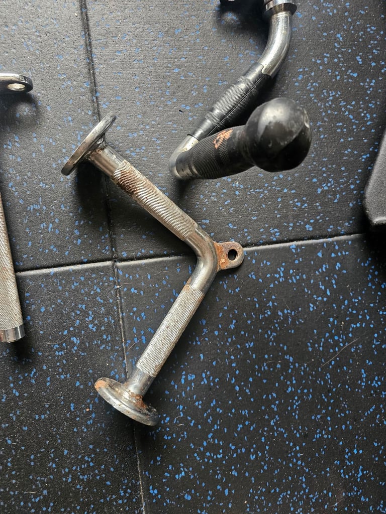 Cable machine attachments x 7