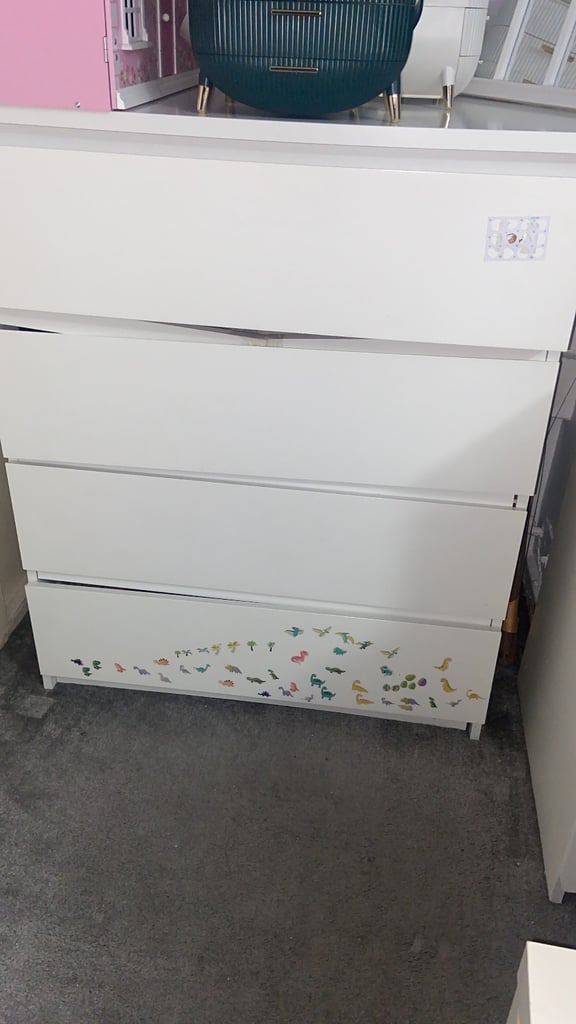 Malm chest of drawers 