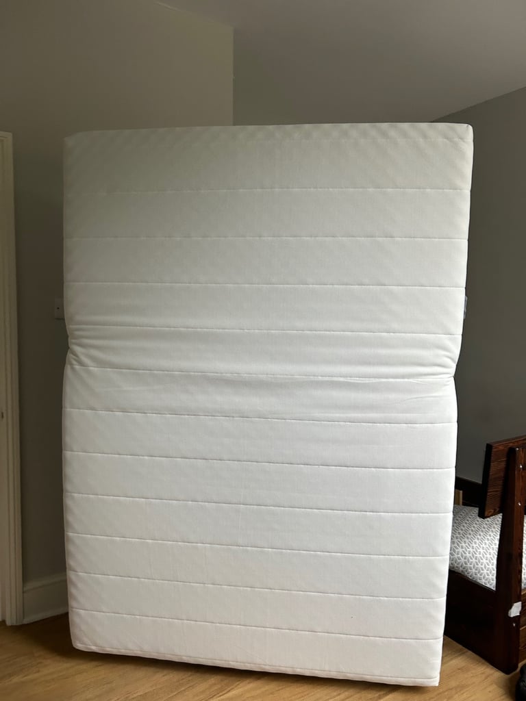 image for Mattress used for less than 1 month