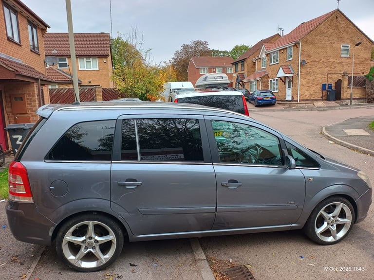 Cheap Vauxhall, ZAFIRA, MPV, 2008, Other, 1910 (cc),5 doors for sale in Leicester, Leicestershire
