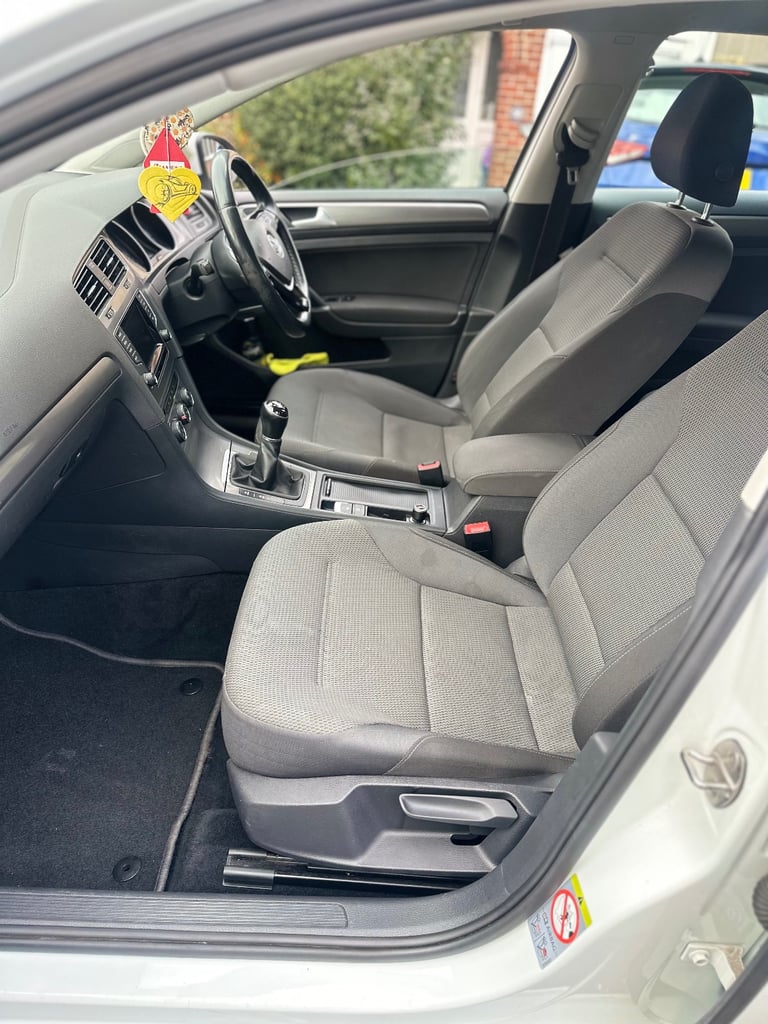 Volkswagen, GOLF, Hatchback, 2013, Manual, 1390 (cc), 5 doors
