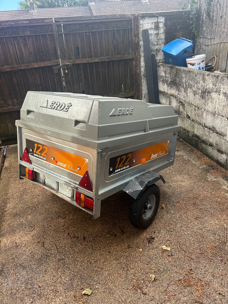 Erde 122 classic trailer