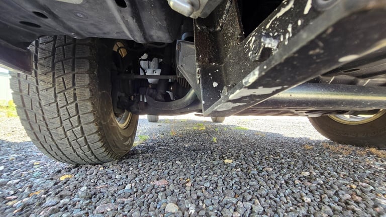 Fresh Import Mitsubishi Delica Spacegear Chamonix L400 3.0 Auto 8 Seater MPV 4X4