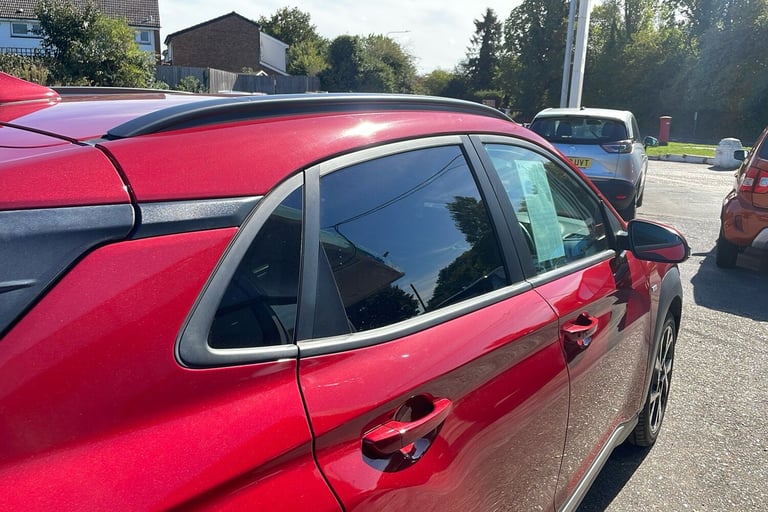  Hyundai Kona 1.0 T Gdi Mhev Premium Suv 5dr Petrol Hybrid Manual Euro 6 s/s