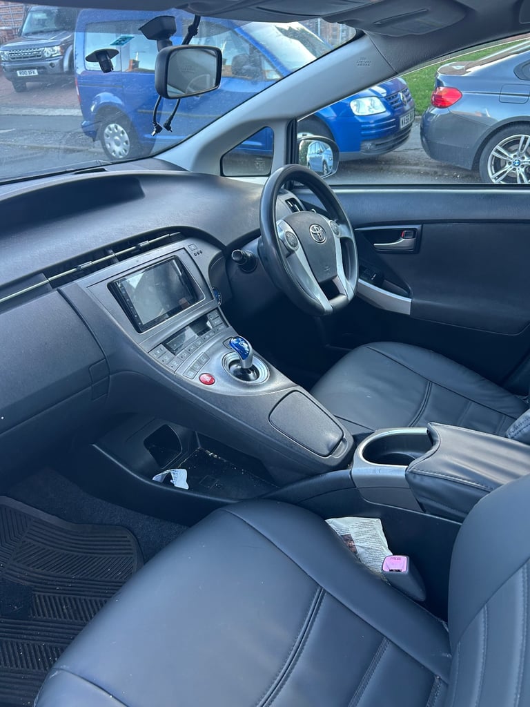 Toyota, PRIUS HYBRID, 2015, 1797 (cc)