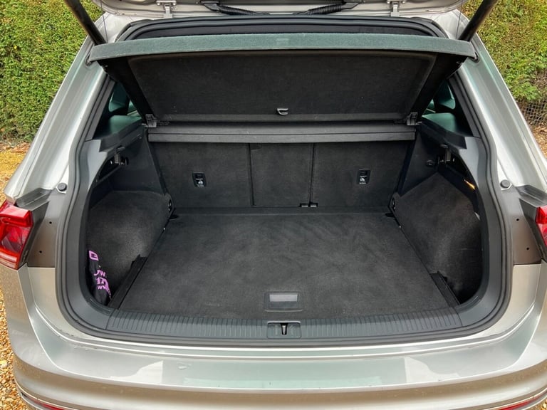 2020 Volkswagen Tiguan 2.0 TSI R-Line Tech SUV 5dr Petrol DSG 4Motion Euro 6 (s/s) (190 ps) ESTAT...