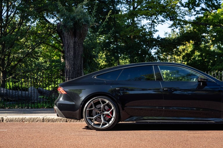 2023 Audi RS7 RS 7 TFSI Qtro Perform Carbon Black 5dr Tiptronic Hatchback Petrol Automatic