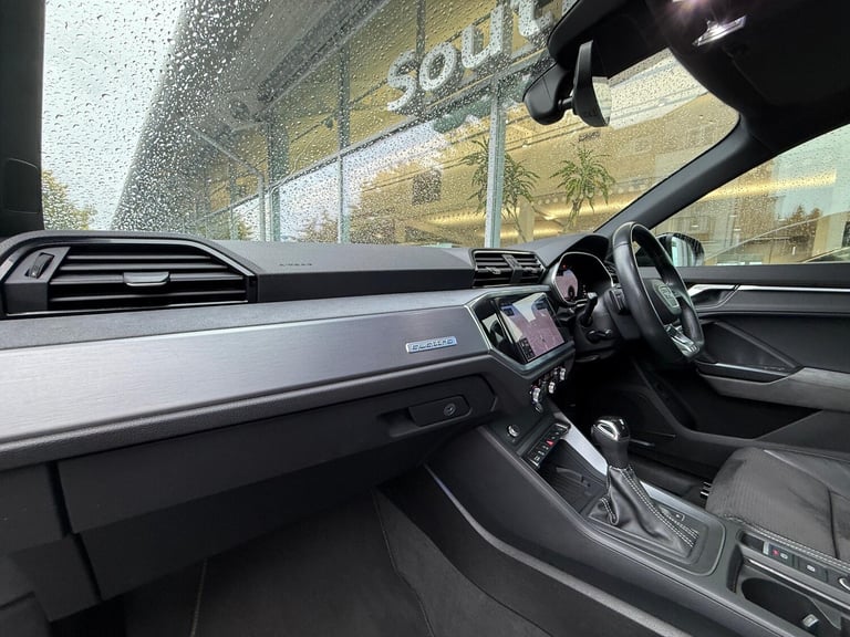  Audi Q3 2.0 TFSI 40 Vorsprung SUV 5dr Petrol S Tronic quattro Euro 6 (s/s) (190 ps) Petrol Autom...